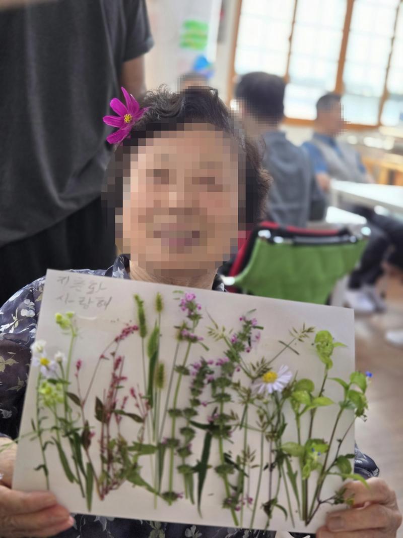 235149625_0pM9hWEF_beff352edec4de9b59142c17c1779b6087cd8383.jpg 이미지크게보기