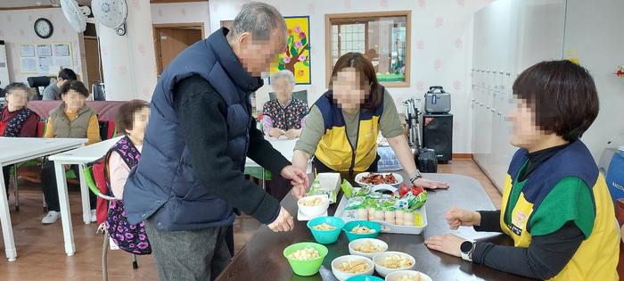 235149625_QEJWtwcn_96758628f253e2a786092b40ac861c3da0cb60a4.jpg 이미지크게보기