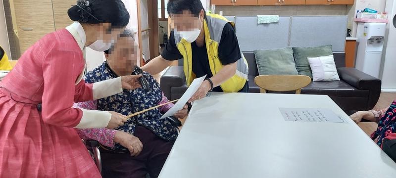 235149625_mXY3uTHM_556d31915d0e68a40daae046135da5f42883d05e.jpg 이미지크게보기