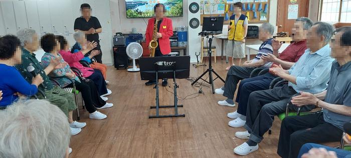 235149625_mjafD6c8_4635125af5376a81472e2e3b3a6a600704114e17.jpg 이미지크게보기