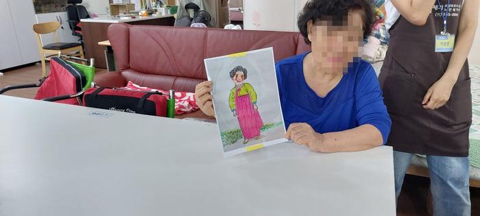 235149625_rOuC7TH3_1d8070fb9e0bcc9251e40d058cb6f9fb44bfa3a2.jpg 이미지크게보기