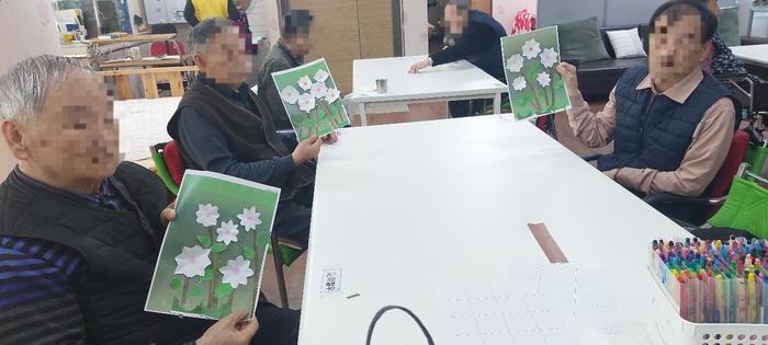 235149625_tfY1zGqN_7bf3fe412f1869c20fd2eaf9ecd971e772a23285.jpg 이미지크게보기